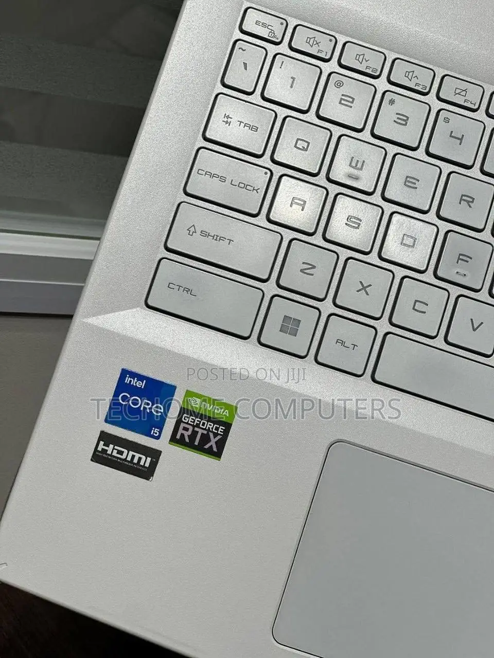 Laptop MSI MSI Sword 15 16GB Intel Core I5 SSD 512GB