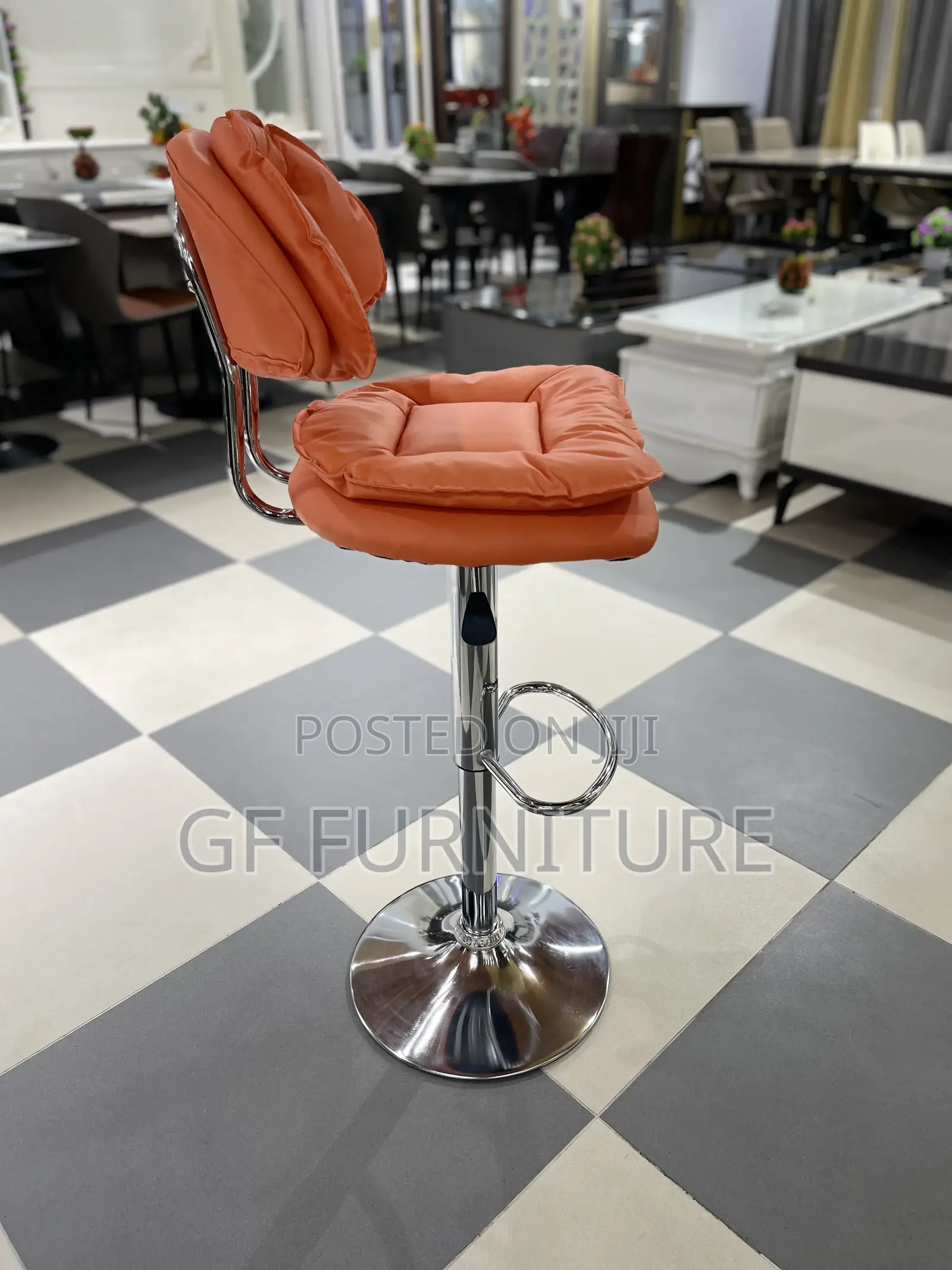 Adjustable Swivel Bar Stool