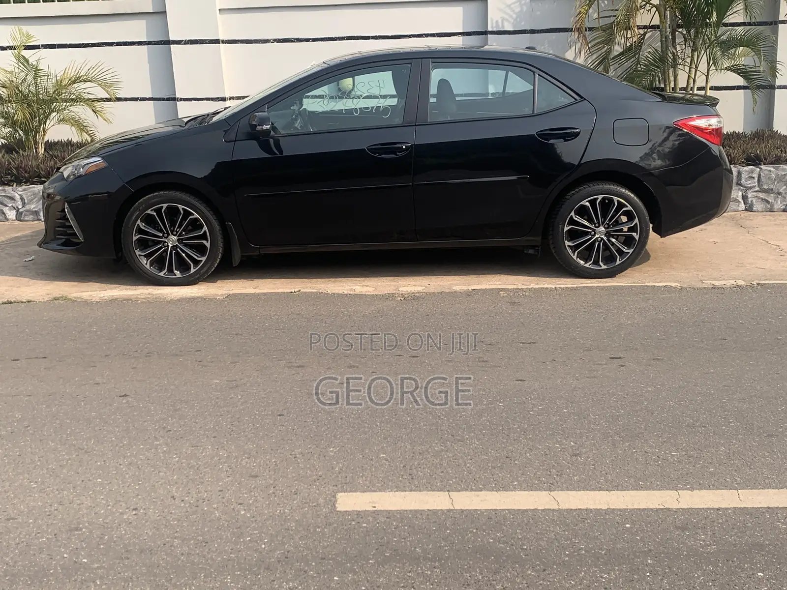 Toyota Corolla S Premium 4dr Sedan (1.8L 4cyl CVT) 2016 Black