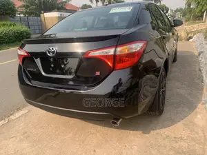 Toyota Corolla S Premium 4dr Sedan (1.8L 4cyl CVT) 2016 Black