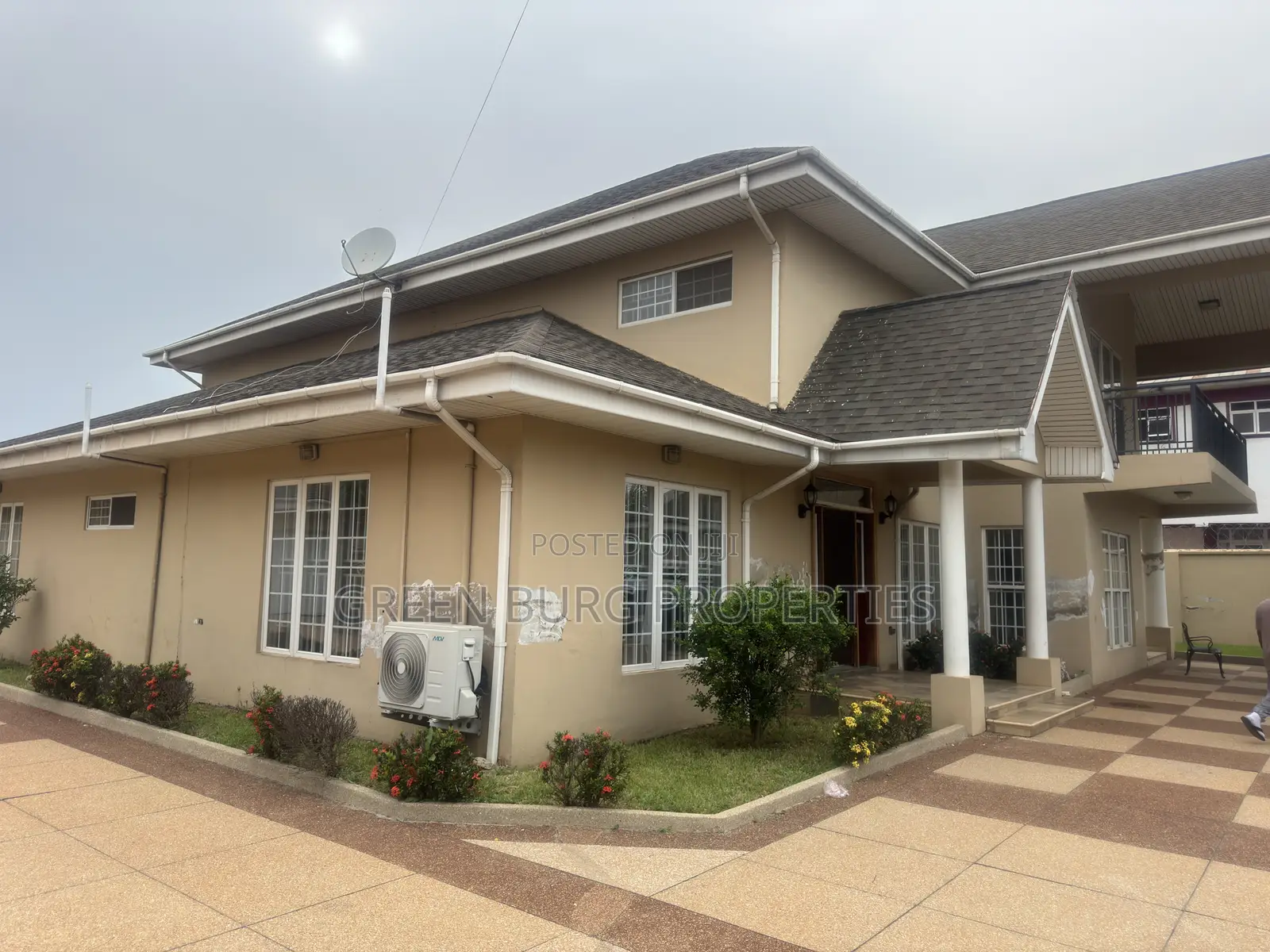 4bdrm House in East Legon for rent
