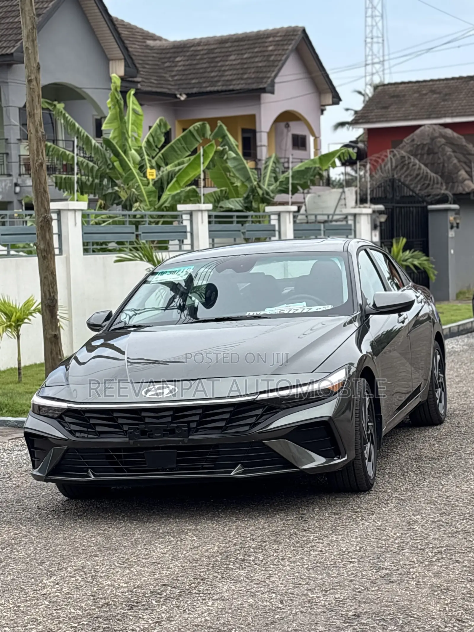 Hyundai Elantra 2025 Gray