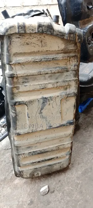 Toyota Fish Fuel Tank