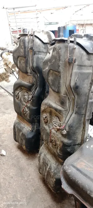 Toyota Fish Fuel Tank