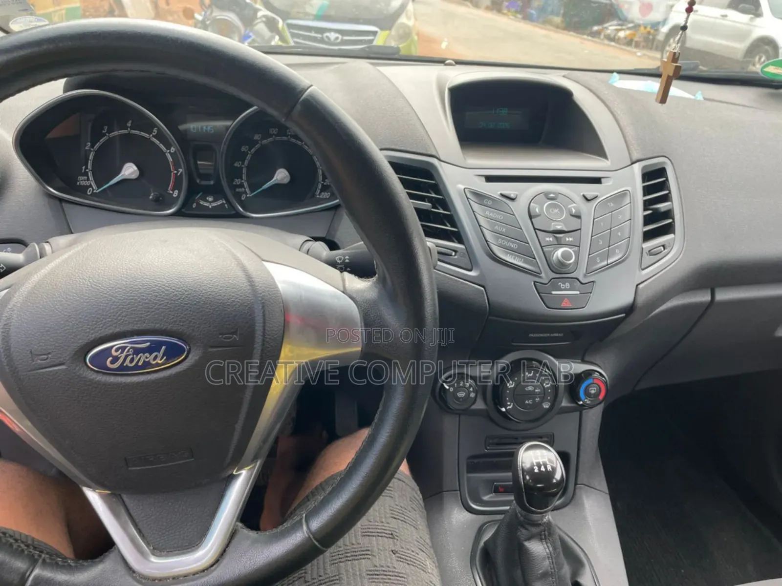 Ford Fiesta Titanium Hatchback 2016 Blue