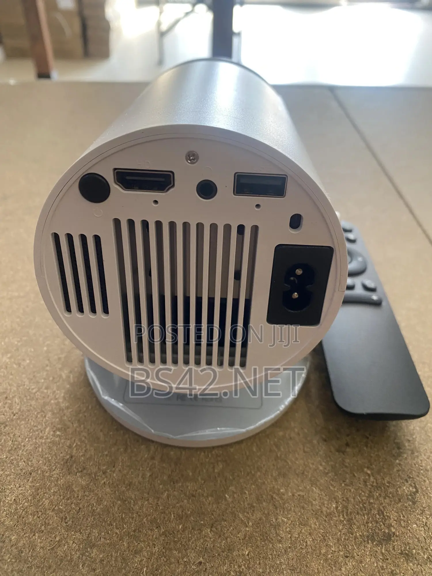 Ultra Hd Projector