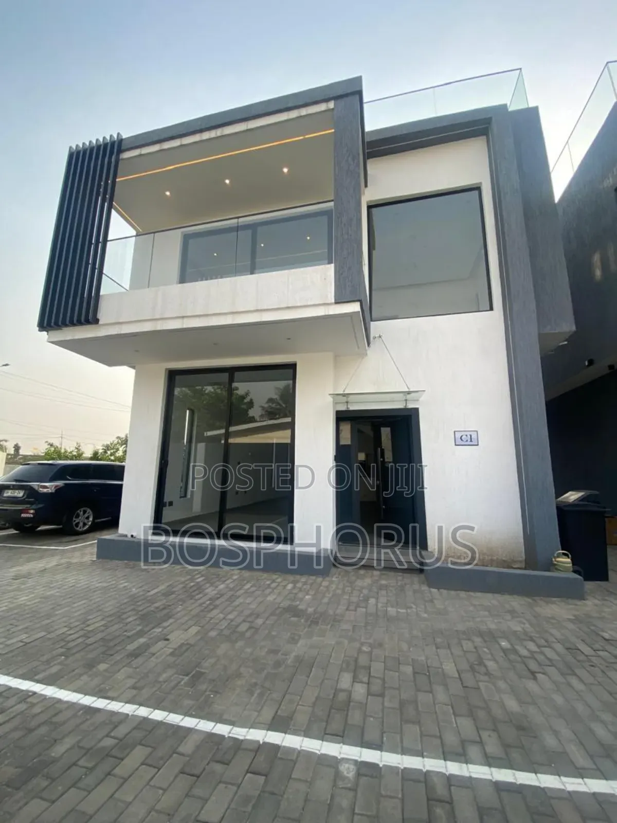 3bdrm House in Dzorwulu for sale