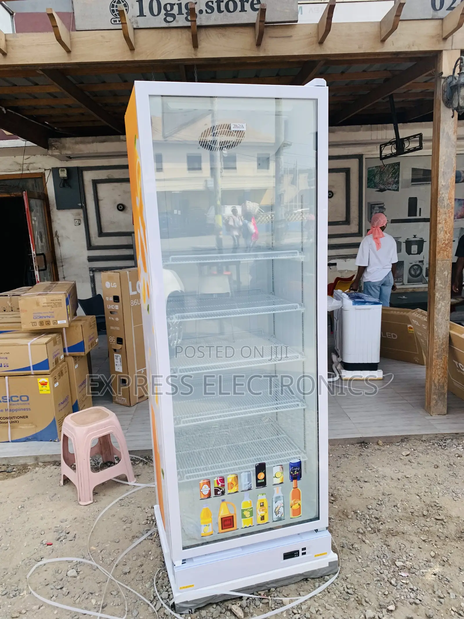 Shop From Us 591l Display Fridge Zara 600dfg