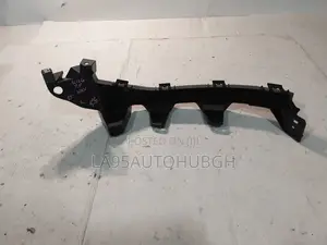 Honda Hr-v 2023 2024 2025 Passenger Side Headlight Bracket/Seat