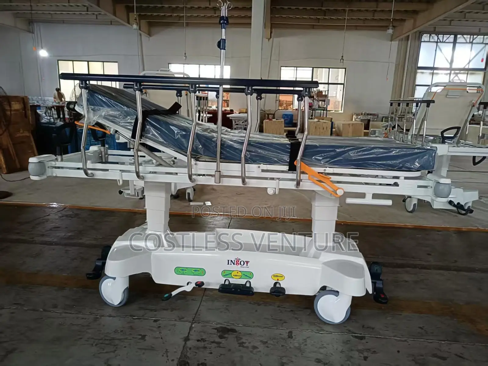 Ingot Hydraulic Patient Transfer Trolley