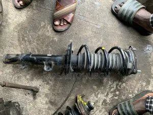 Honda Cr-v 2017,2018,2019,2020,2021 Front Shock Absorber