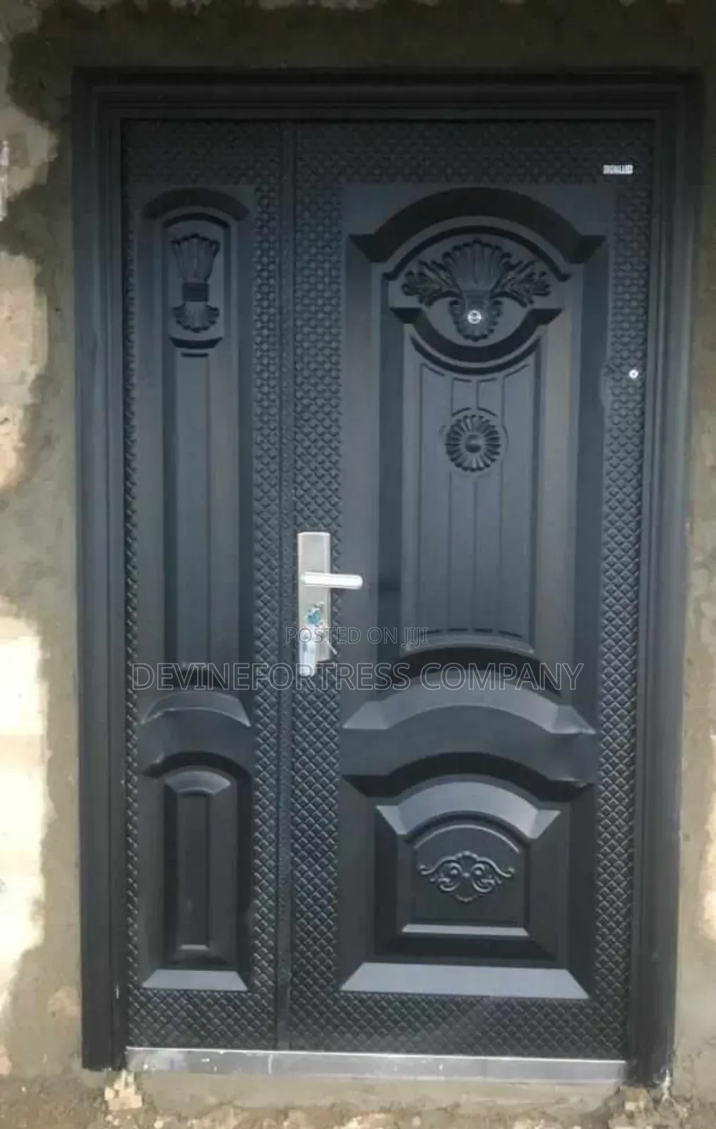 Quality Paladin Black Door for All Weather Conditions