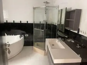 3bdrm House in Cantonments, US Embassy Area for sale