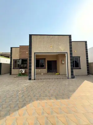 3bdrm House in Lakeside Estate for sale