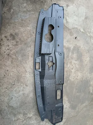 Mitsubishi Outlander 2017 Radiator Panel