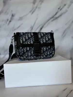 Christian Dior Side Bags