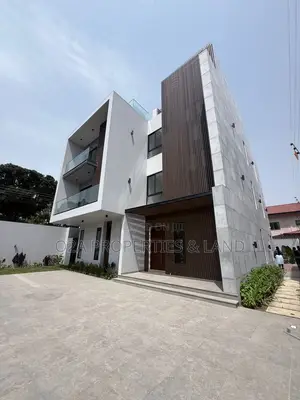 4bdrm House in Cantonment, Acquinas for rent