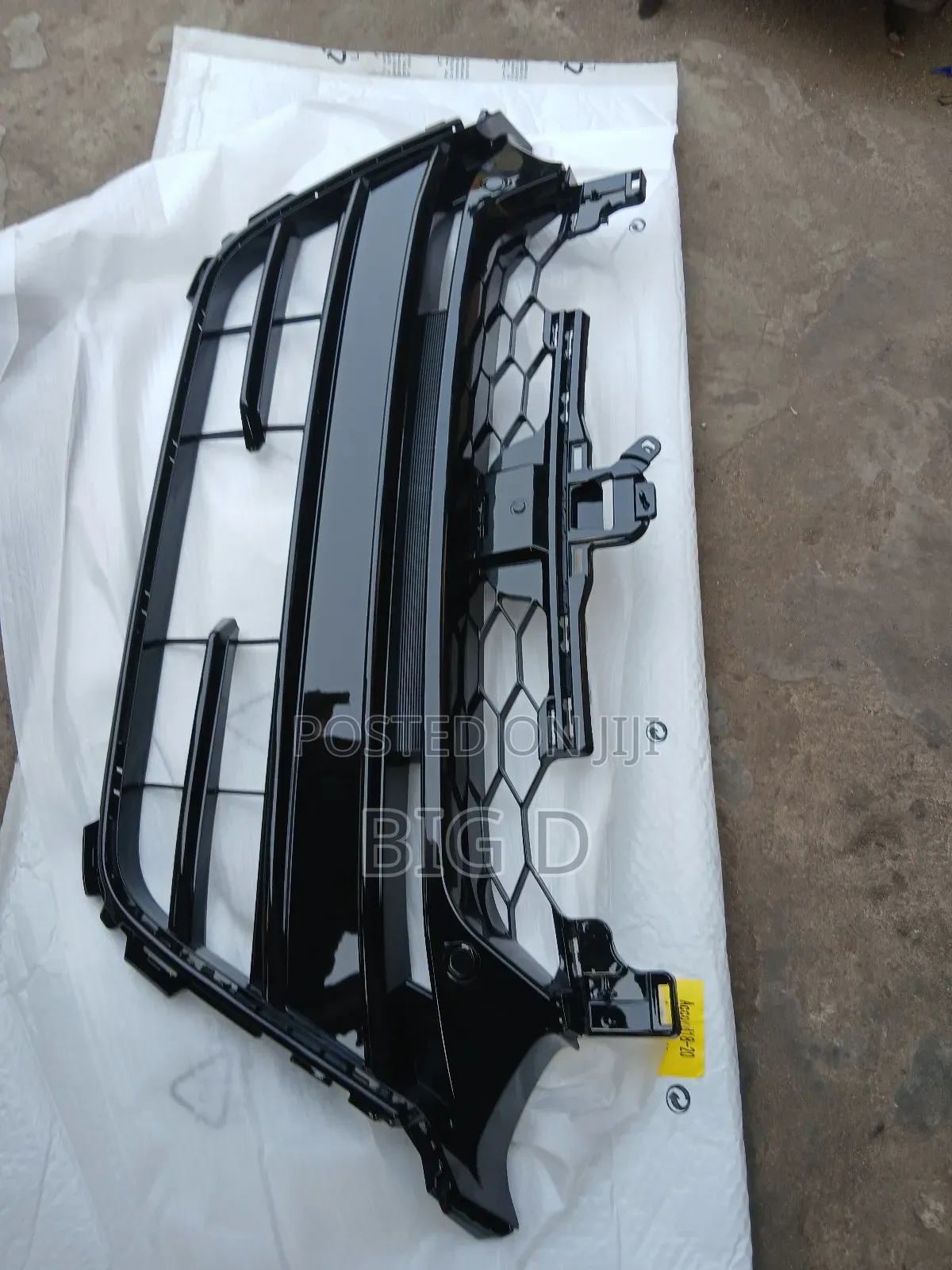Honda Accord 2018 Down Sheil
