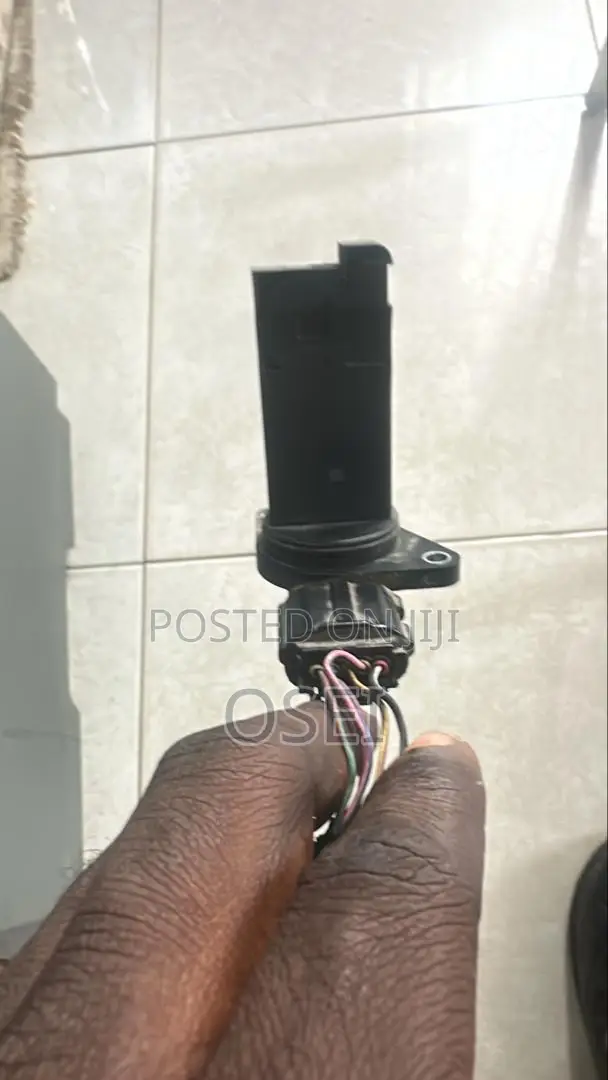 Mitsubishi Outlander Mass Airflow Sensor
