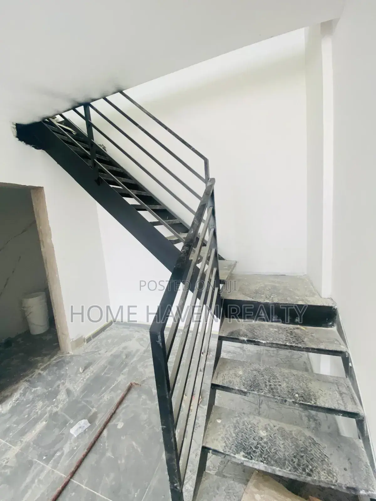 80 Square Meter Shop for Rent at Dzorwulu