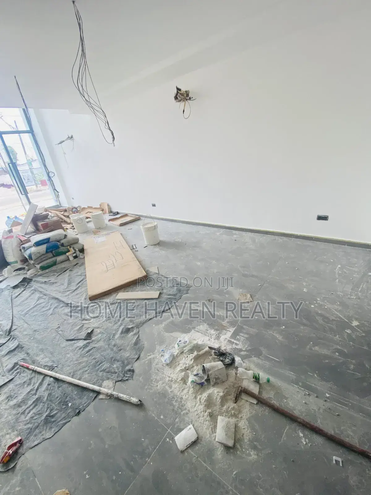 80 Square Meter Shop for Rent at Dzorwulu