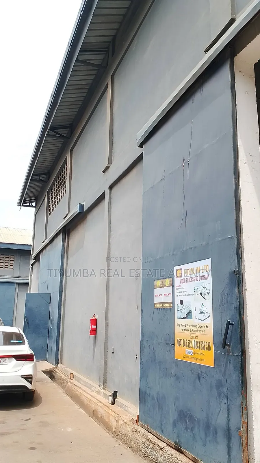 400sqm Warehouse for Rent at Spintex