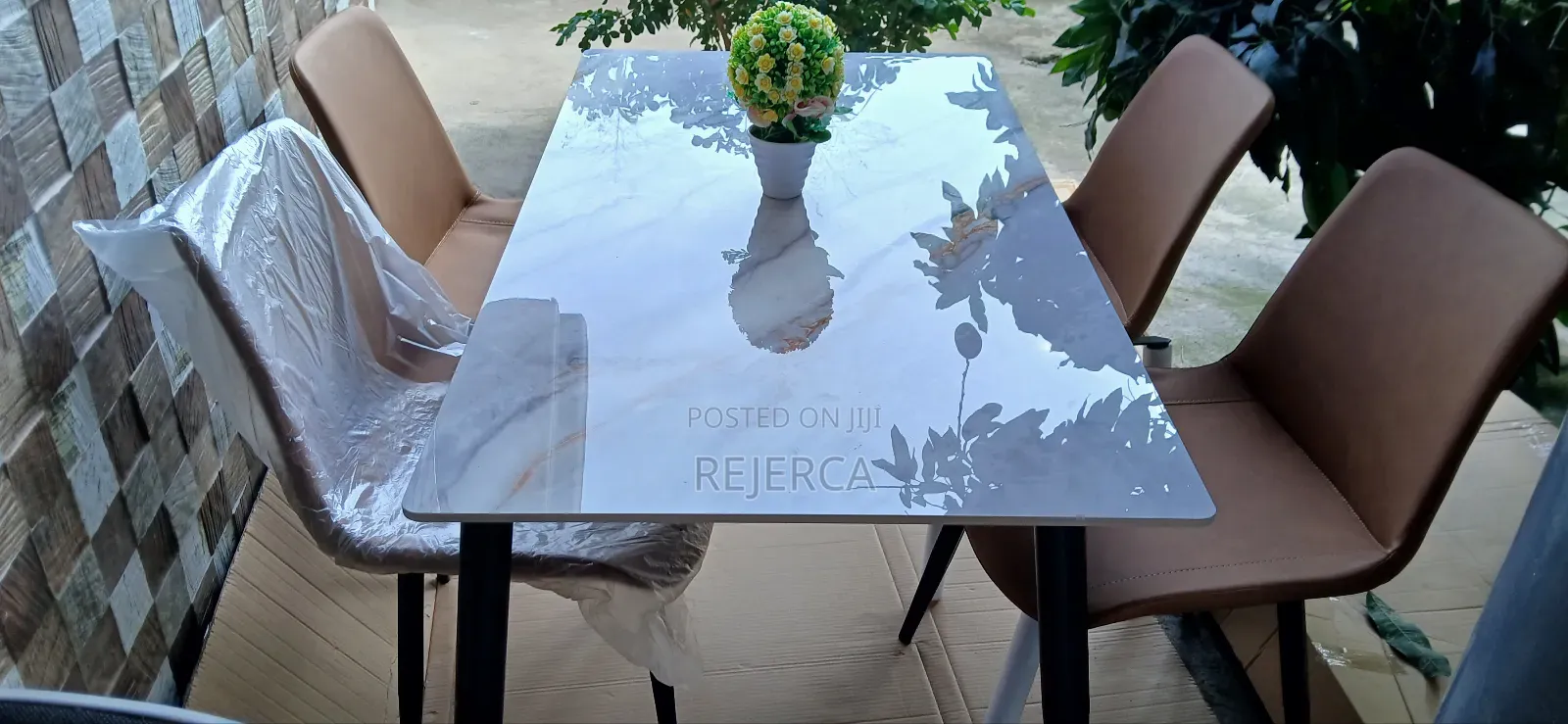 Marbol Dinning Set