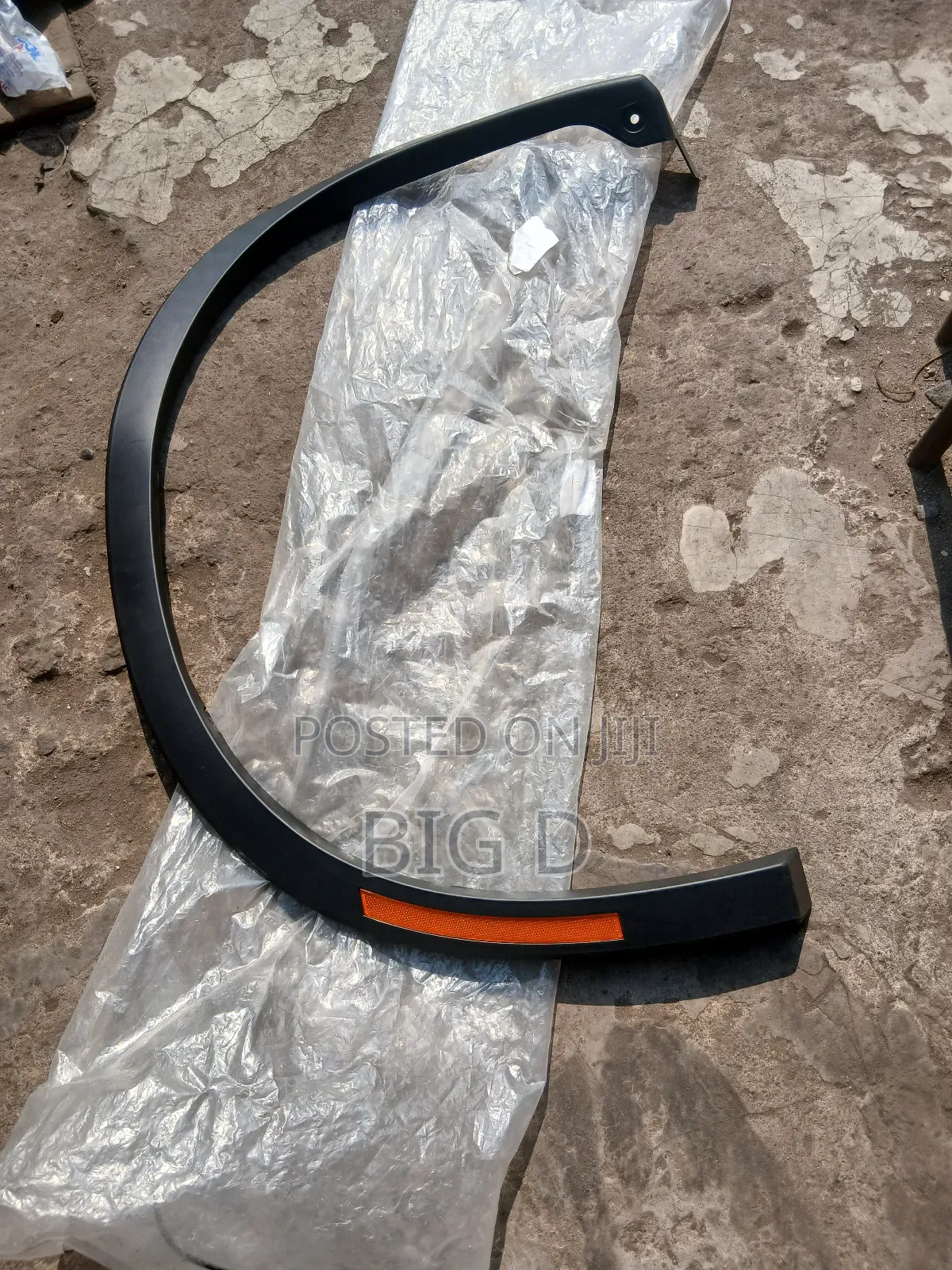 Mitsubishi Outlander 2023 Fender Moulding