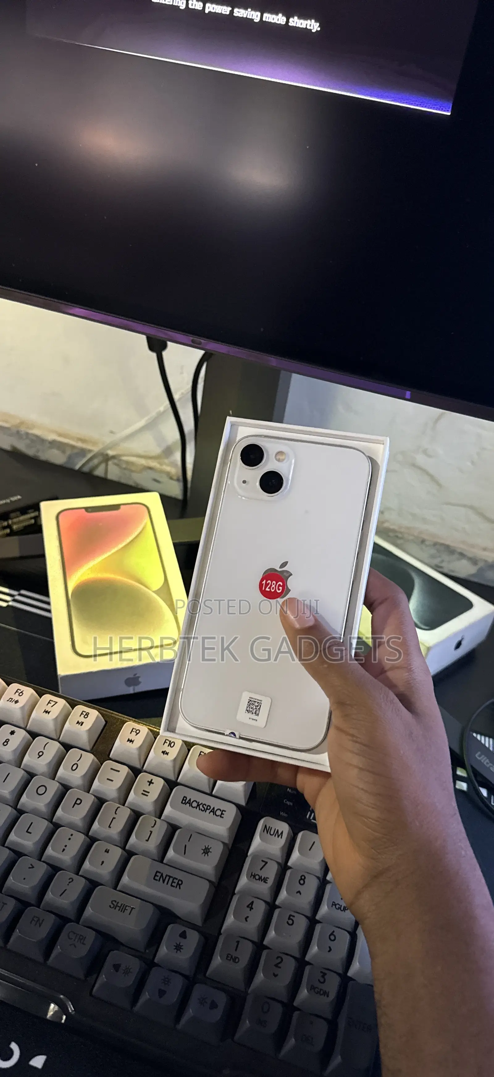 Apple iPhone 13 128 GB White