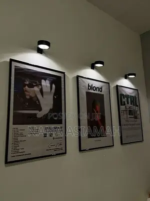 Artwork Frame