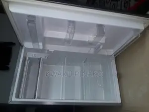 Innova 3 Stars Energy Saving Table Top Fridge Forsale