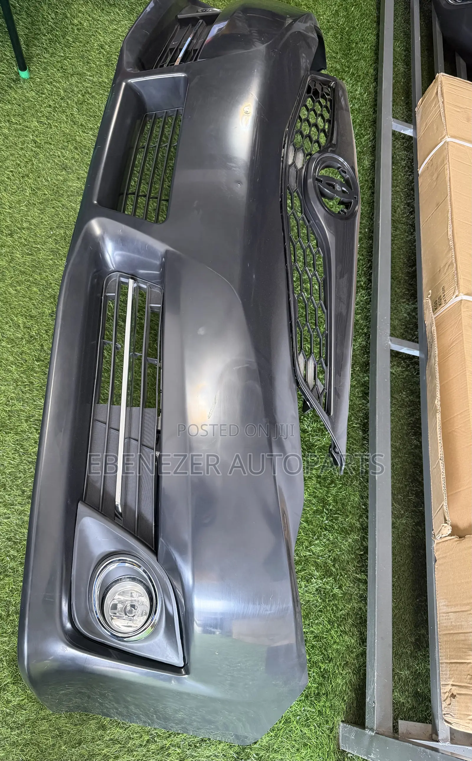 Camry Spider Front Bumper Sport Complete