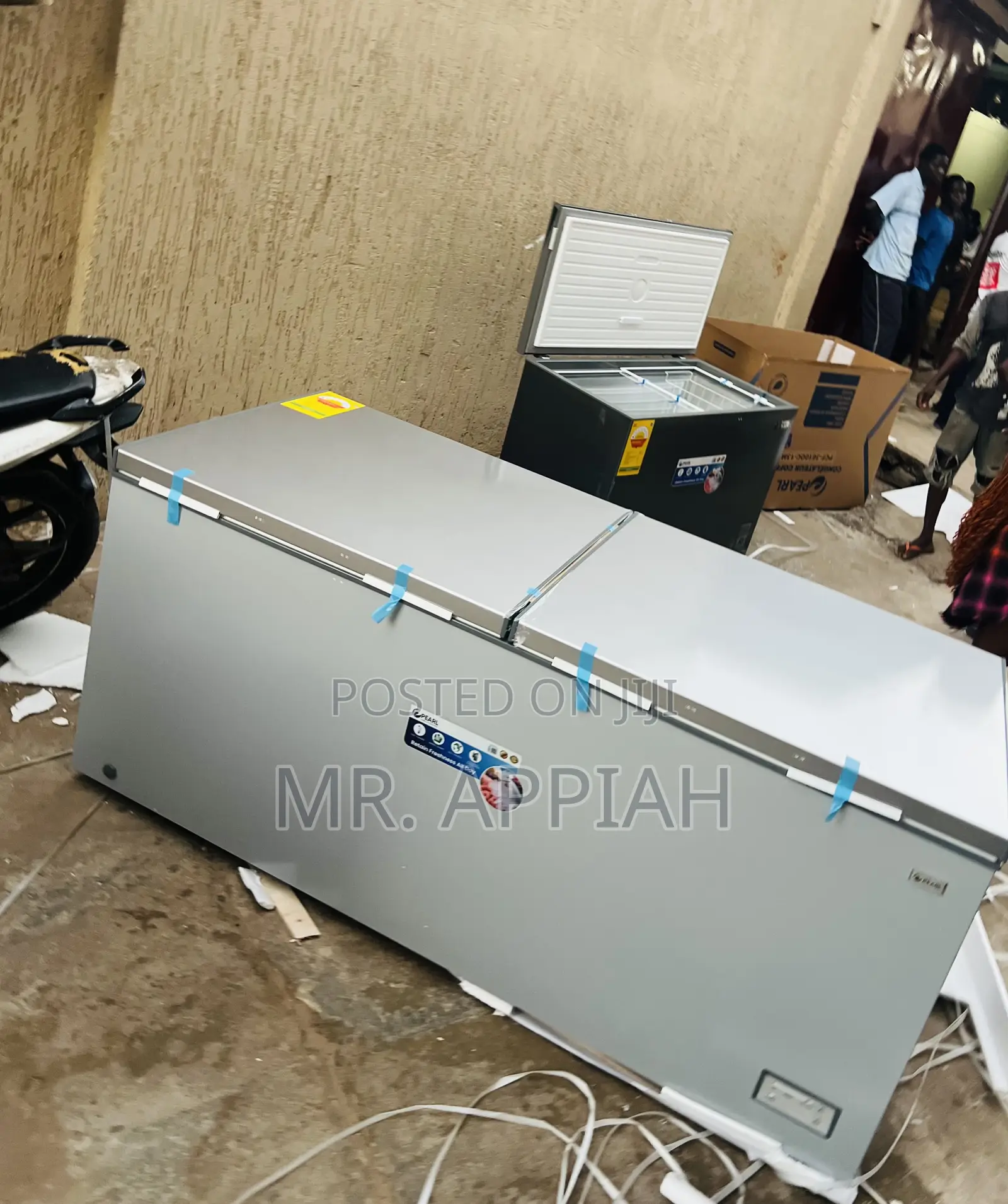 Buy Affordable Pearl 708liters Double Door Electric Chest Freezer 