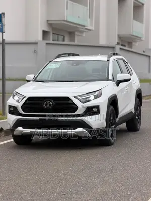 Toyota RAV4 Adventure AWD 2023 White