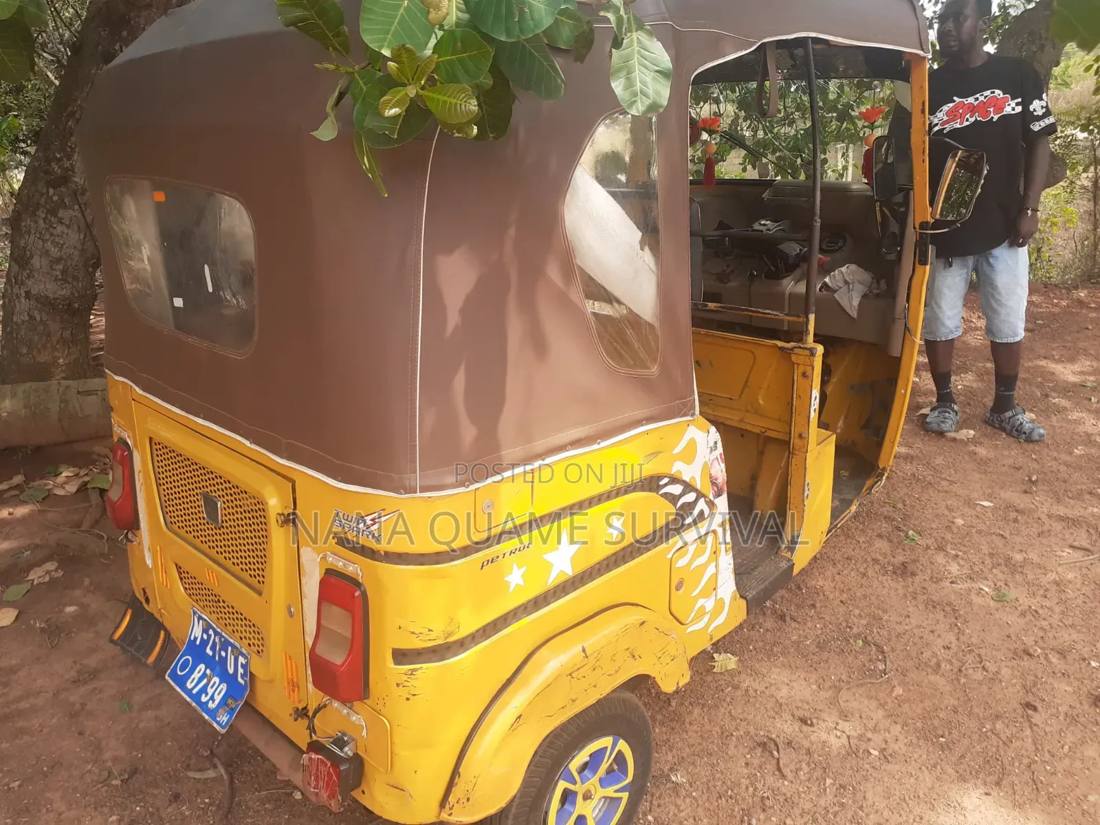 Bajaj RE 2021 Yellow