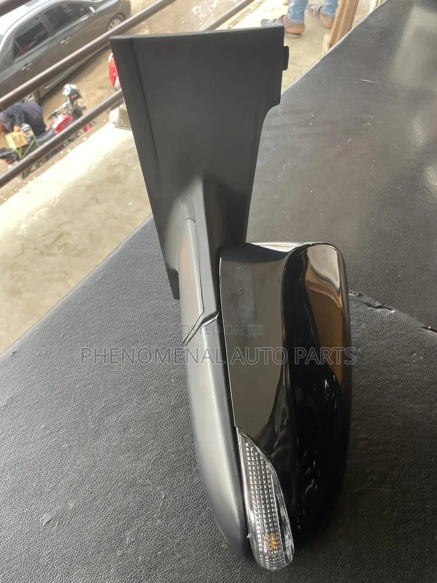 Toyota Vitz/Yaris 2013-2020 Side Mirror