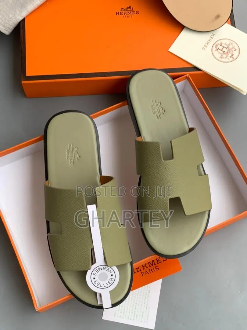 Luxury Sweet and Beautiful Colors Men’S Quality Slippers.