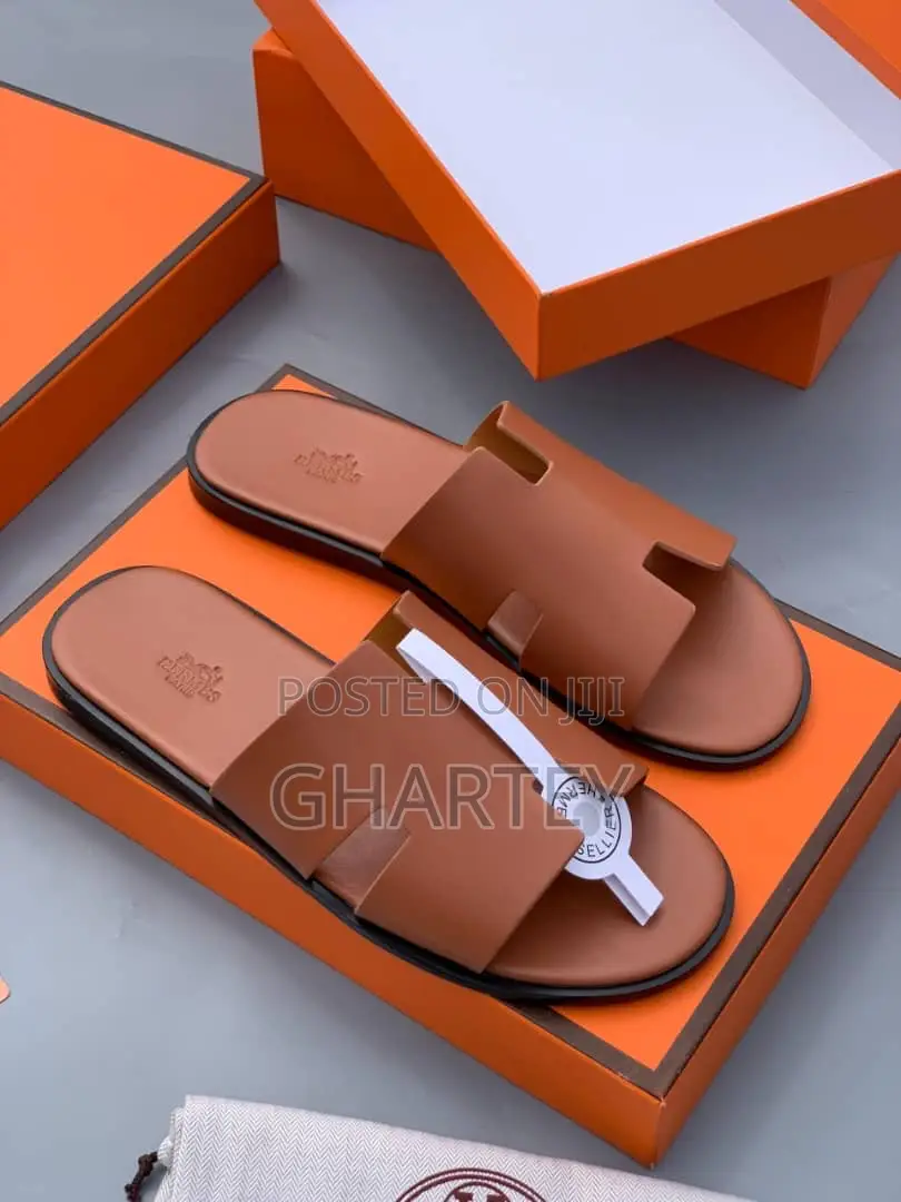 Hermes Men’S Leather Slippers Brown
