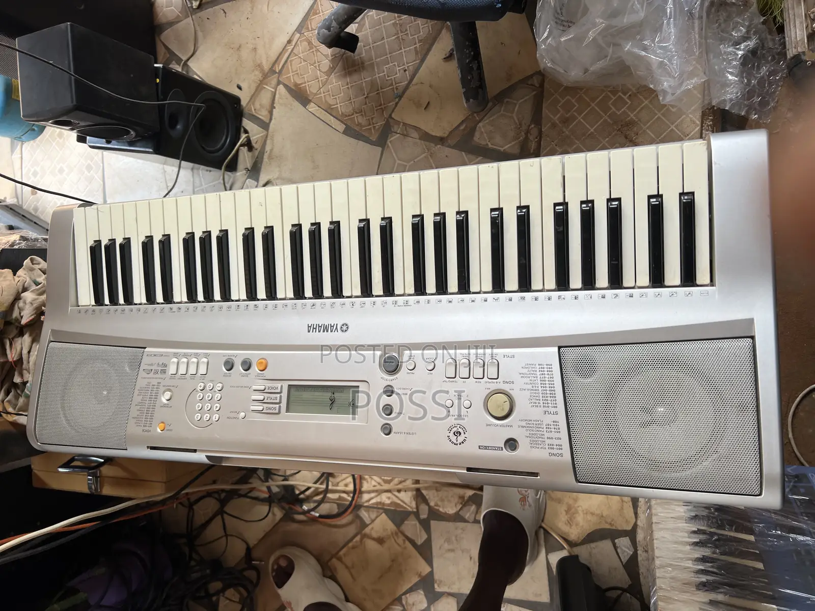 Yamaha PSR E303 From Uk