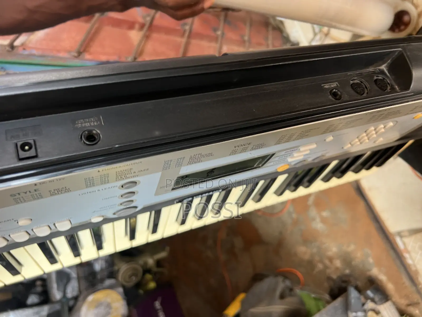 Yamaha PSR E203 From Uk