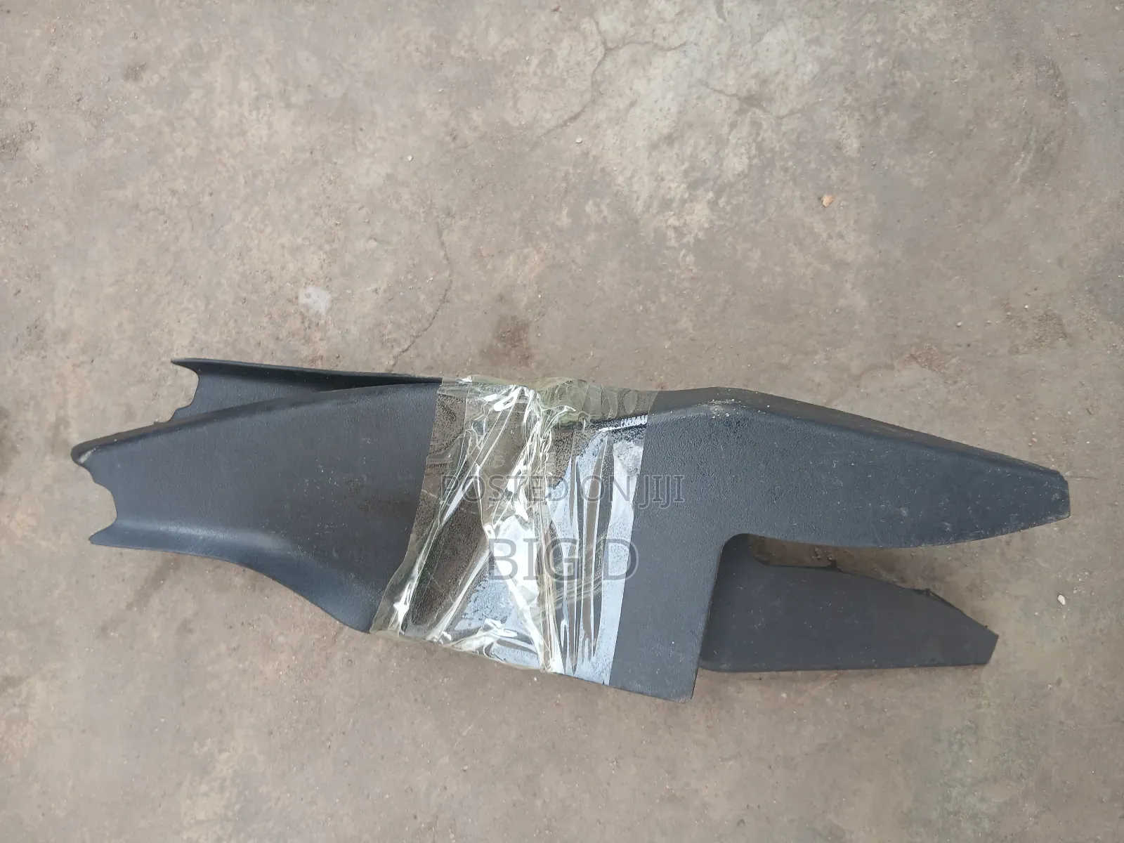 CRV 2023 Wiper Panel Ends