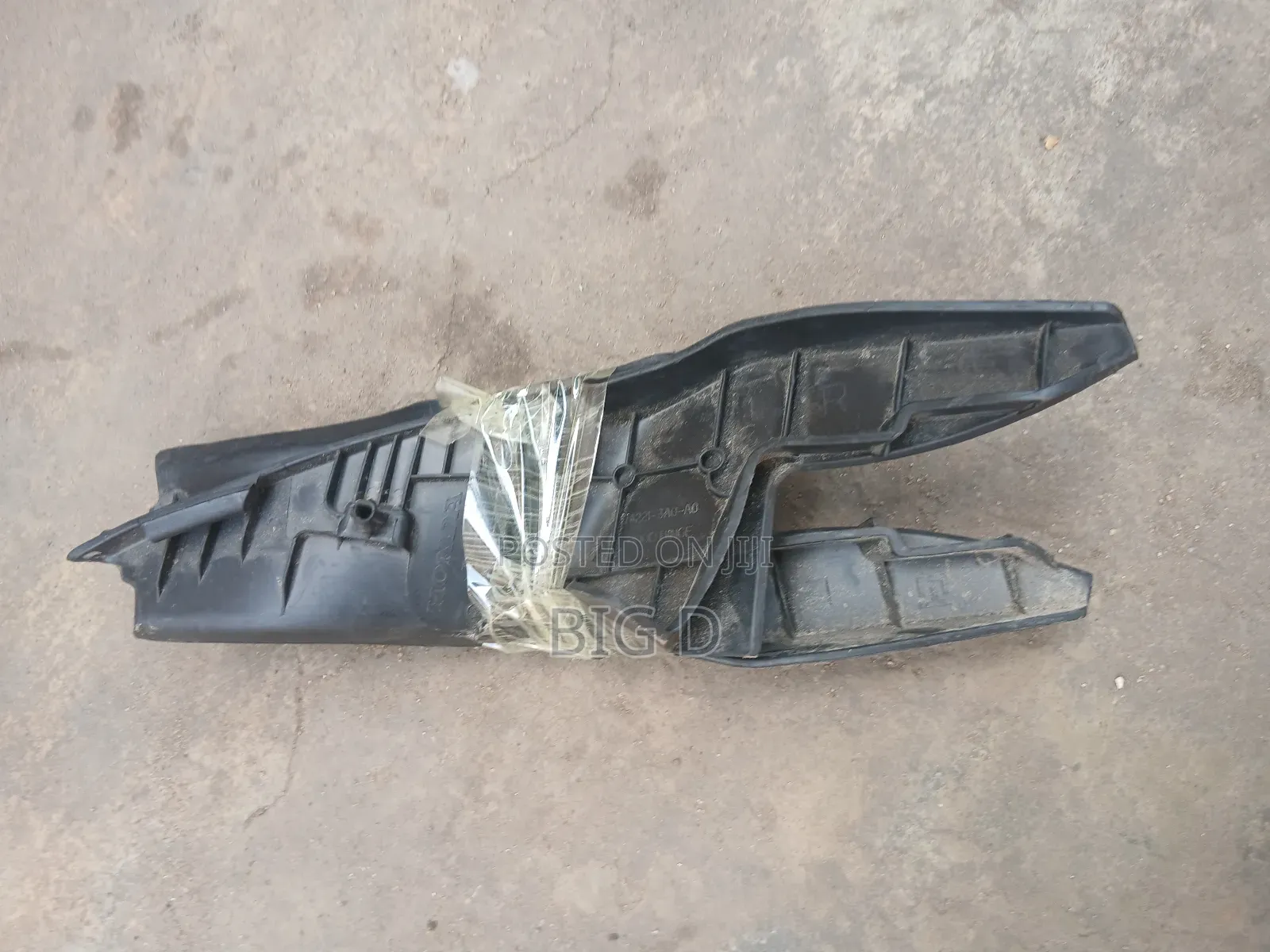 CRV 2023 Wiper Panel Ends