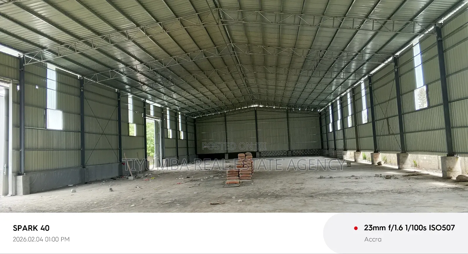 1200 SQM Warehouse for Rent at East Airport Spintex.