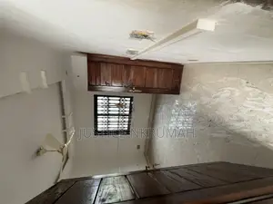 3bdrm Apartment in Mr Justice Estate, Old Barrier for rent