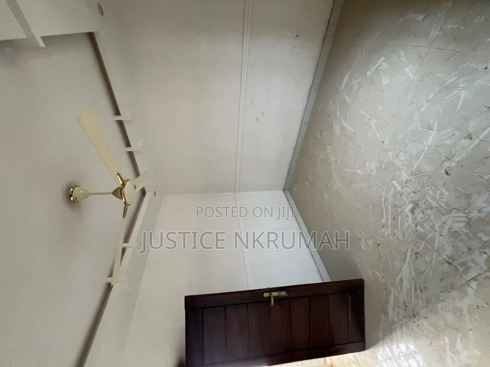 3bdrm Apartment in Mr Justice Estate, Old Barrier for rent