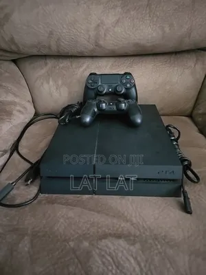 Ps4 Standard Limited Edition With 2 Controllers and Games