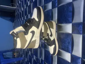 Original Nike Sneakers Available for Sale Very Cool Price