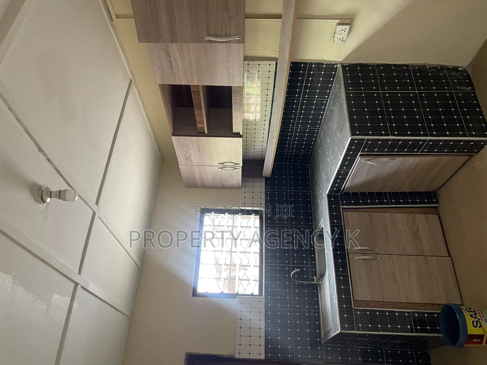 1bdrm Apartment in Kfs, Dansoman for rent