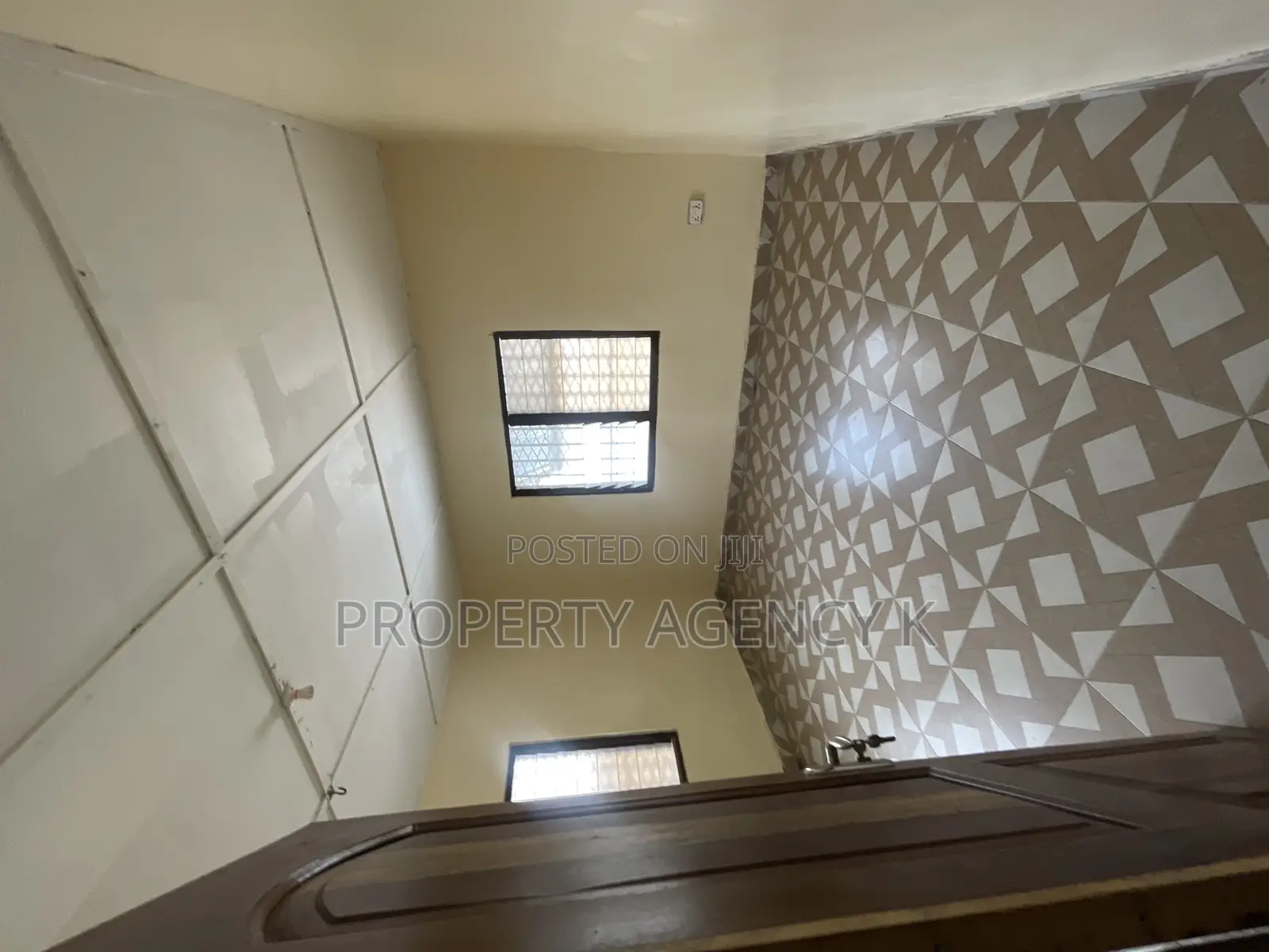 1bdrm Apartment in Kfs, Dansoman for rent