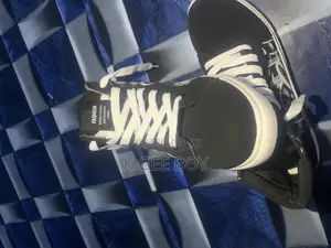 Original Sakteobard Shoe
